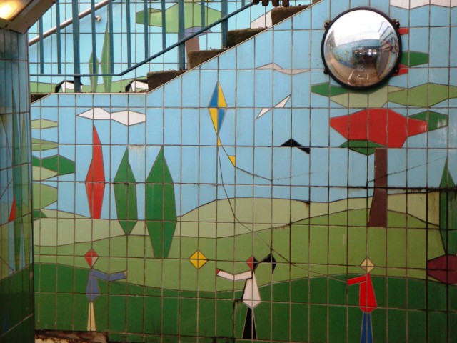 Fiveways Subway Tiling Detail Kites