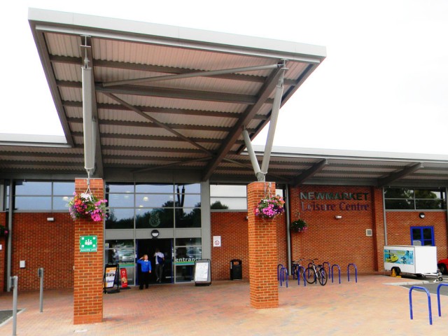 032AA-NEWMARKET-LEISURE-CENTRE