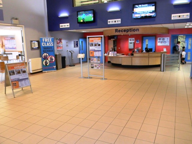 032R-Newmarket-leisure-Centre
