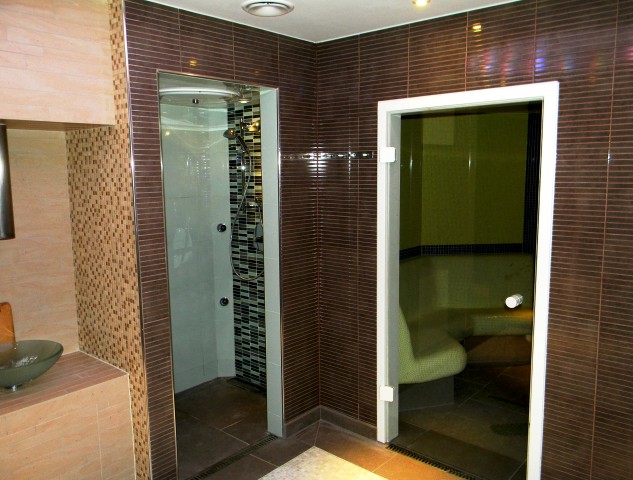 One Leisure, St. Neots - Pure Spa Sauna & Shower