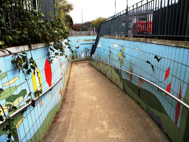 Fiveways Corner Subway - Southbound Entrance