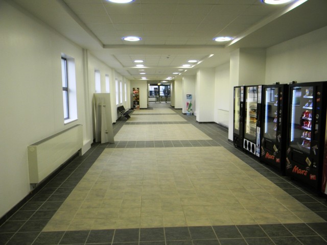 Garons Pool - Link Corridor to Entrance