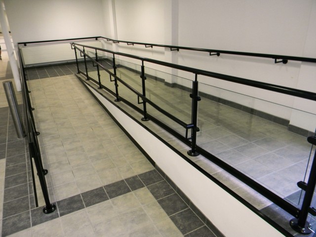 Garons Pool - Main Entrance Ramp