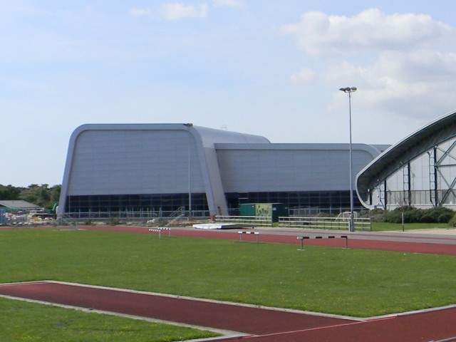 New Garons Park Swimming & Dive Centre Building